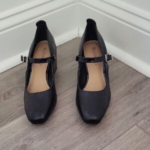 Blondo Shirley Black Mary Jane Pumps In Size 5.5 NIB